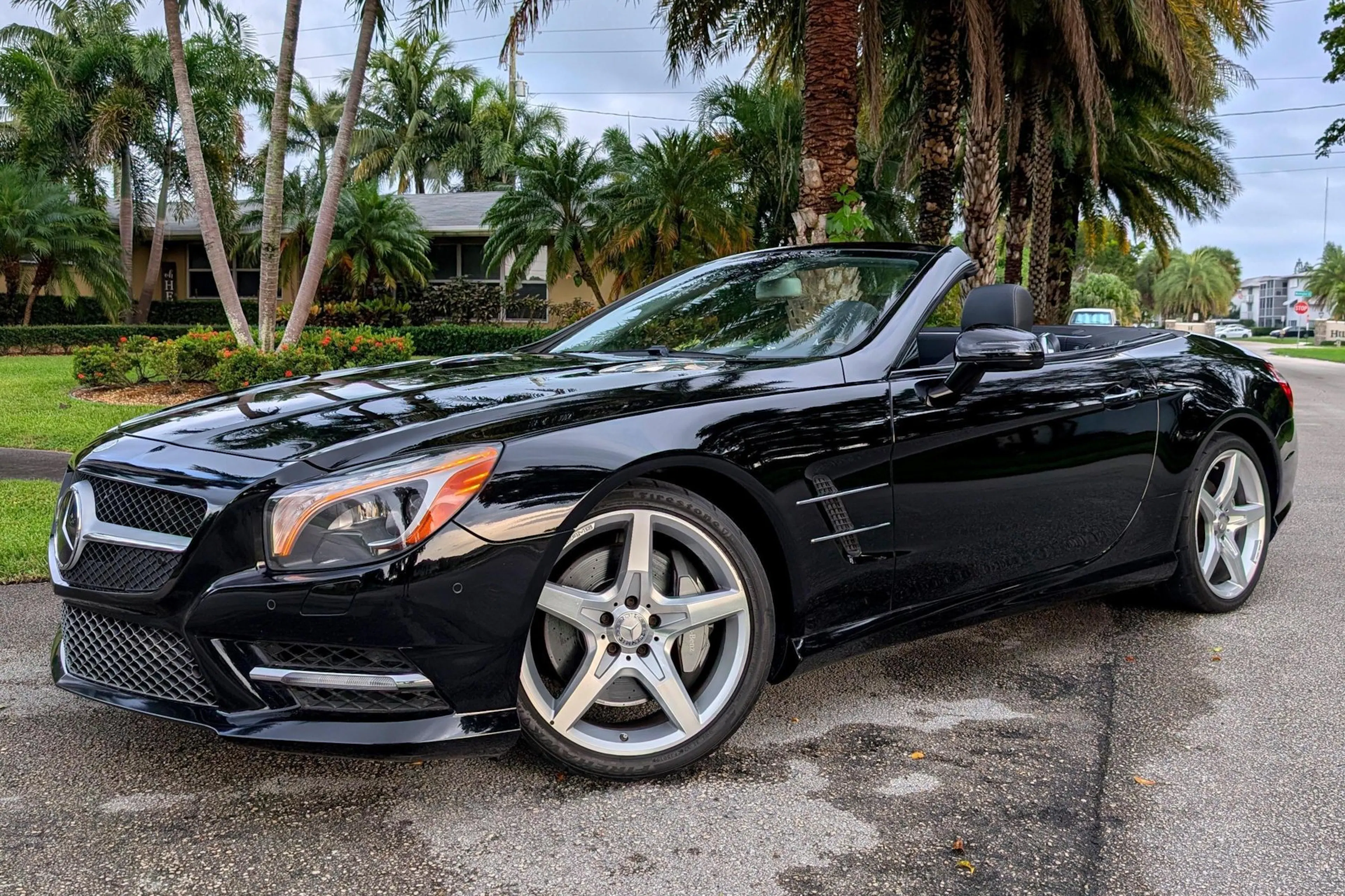 2013 Mercedes-Benz SL550 VIN WDDJK7DA2DF006806 | Hagerty Valuation